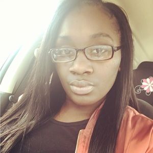 Meet your Posher, Quanda